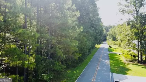 128 Honeysuckle Rd, Milledgeville, GA 31061
