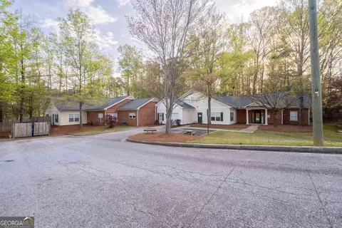 2625 Jerome Rd, College Park, GA 30349