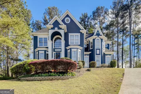 1010 Rowe Oak Cir, Lawrenceville, GA 30043