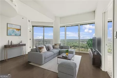 361 17th St #2422, Atlanta, GA 30363