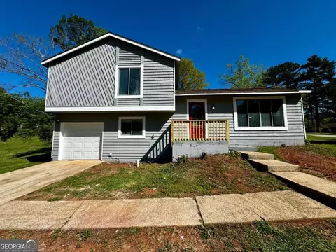 159 Ashwood Ct, Riverdale, GA 30274