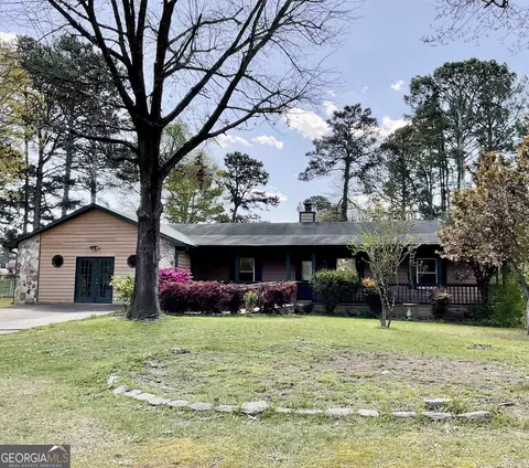 1746 Litchfield Rd, Snellville, GA 30078