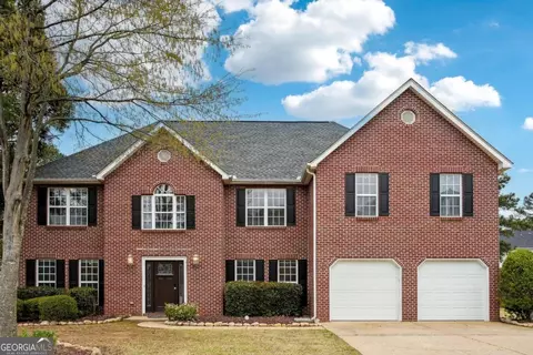534 Grove Creek Ct SW, Lilburn, GA 30047