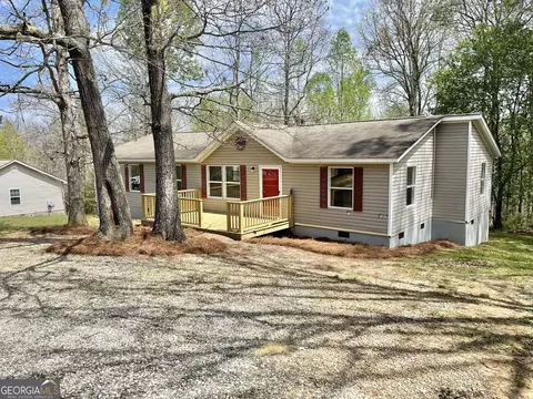 174 Middleton Pl, Clarkesville, GA 30523