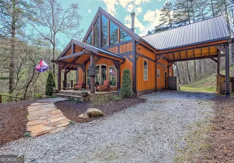 909 Rickman Airfield Rd, Clayton, GA 30525