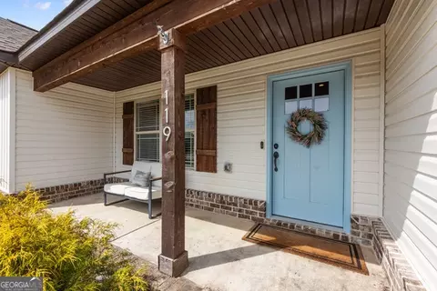 119 Locks Heath Ct, Perry, GA 31069 photo 2