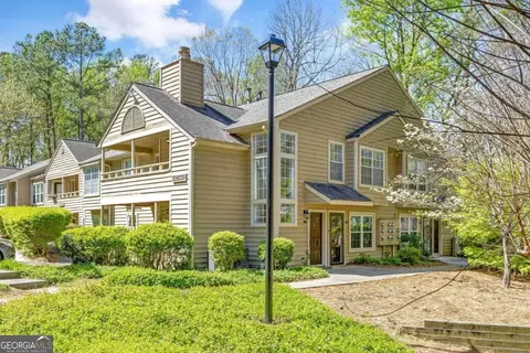 1422 N Crossing Dr NE, Atlanta, GA 30329