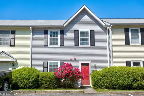 2867 Spring Villa Ln #9, Smyrna, GA 30080