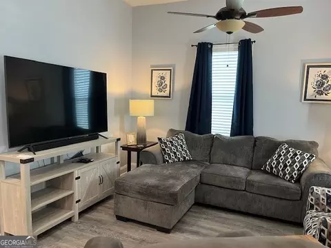 Living - 421 Jefferson St, Lagrange, GA 30240 photo 1 of 5