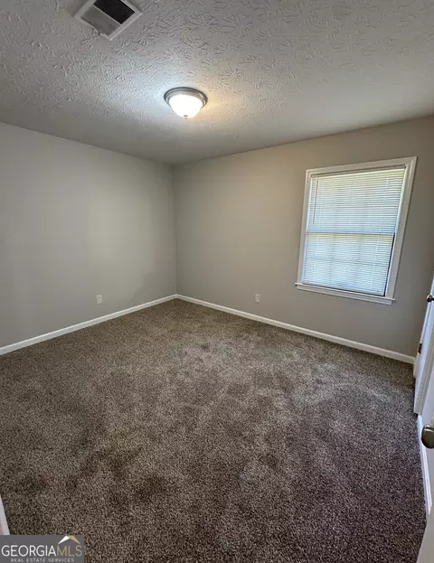 10129 Straphinge Trl NE, Covington, GA 30014 photo 16