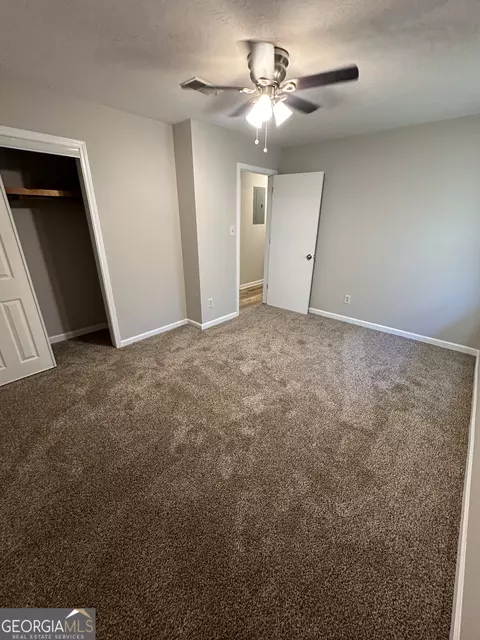 10129 Straphinge Trl NE, Covington, GA 30014 photo 14