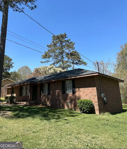 10129 Straphinge Trl NE, Covington, GA 30014 photo 2