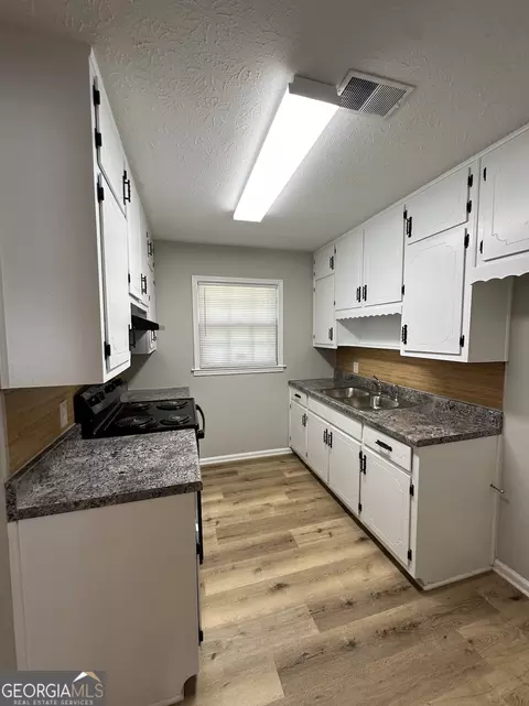 10129 Straphinge Trl NE, Covington, GA 30014 photo 12