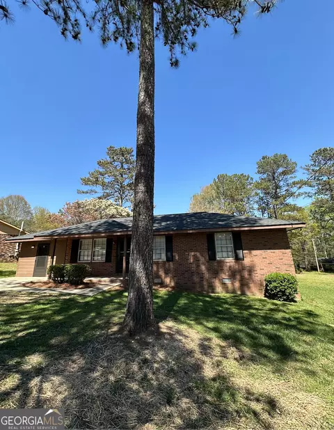 10129 Straphinge Trl NE, Covington, GA 30014 photo 3