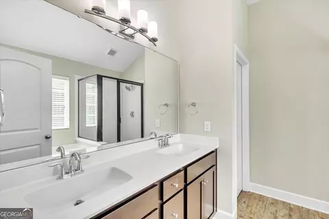 Bath - 151 Red Maple Ln, Guyton, GA 31312 photo 2 of 6