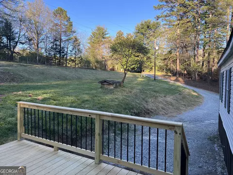 1459 Black Mountain Rd, Toccoa, GA 30577 photo 11