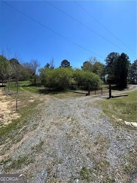 427 Pullen Rd SE, Lindale, GA 30147 photo 2
