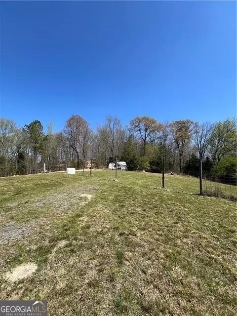 427 Pullen Rd SE, Lindale, GA 30147 photo 3