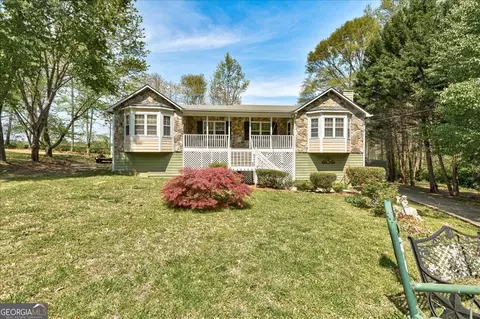 306 Indian Lake Ct, Hiram, GA 30141
