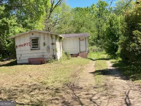 907 Harrison St, Dublin, GA 31021 photo 1