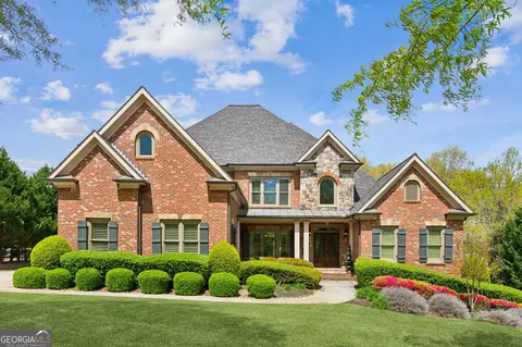 2339 Weeping Oak Dr, Braselton, GA 30517