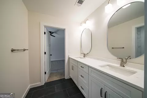 Bath - 7230 Springbrook Dr, Columbus, GA 31909 photo 12 of 13