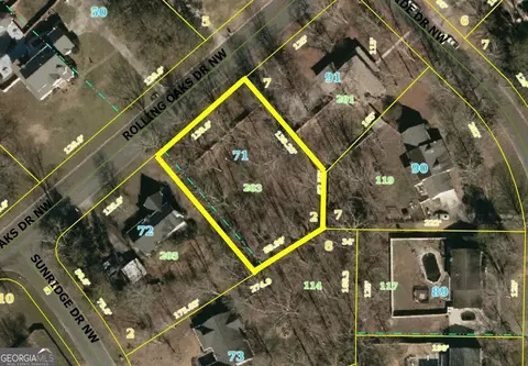 203 Rolling Oaks Dr, Rome, GA 30165