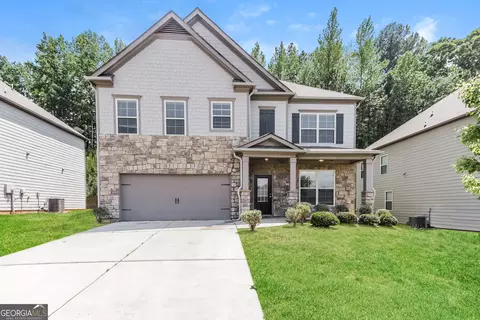 5174 Amberland Sq, Atlanta, GA 30349