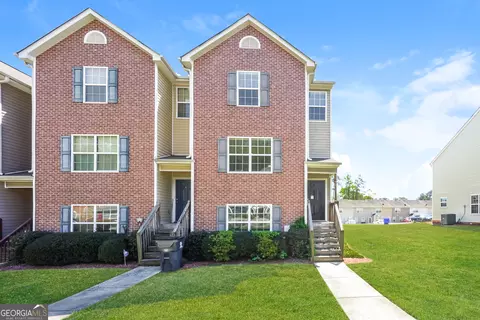 8205 Oakley Cir # 2, Union City, GA 30291