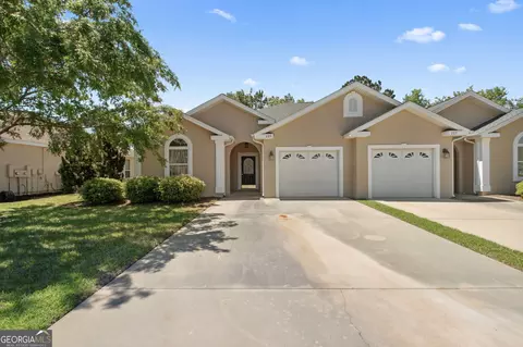 225 Austin Ryan Dr, Kingsland, GA 31548