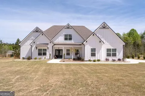 166 Cedara Dr, Newnan, GA 30263