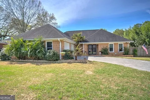 2 Lakemoore Dr NE, Rome, GA 30161