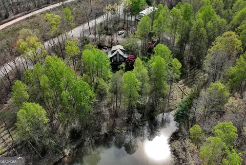 3188 Paradise Valley Rd, Cleveland, GA 30528