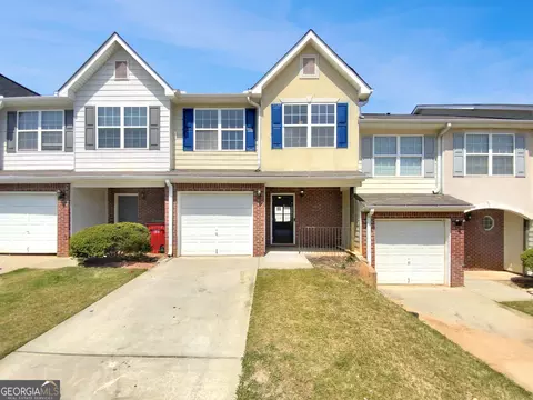 718 Georgetown Ln, Jonesboro, GA 30236