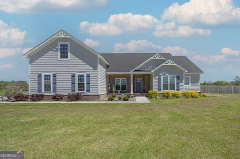 6892 Old River Rd S, Brooklet, GA 30415