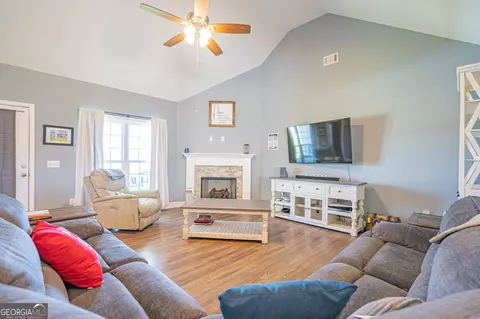 6892 Old River Rd S, Brooklet, GA 30415 photo 7