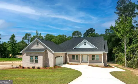89 Youngblood Rd, Statesboro, GA 30461