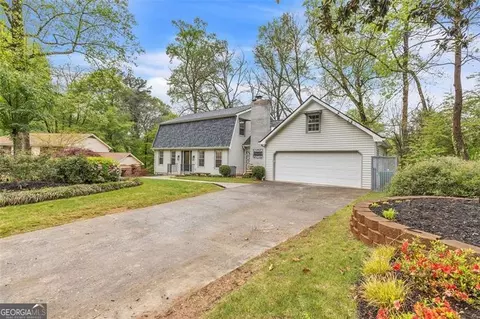 3613 Wood Valley Ct, Atlanta, GA 30319