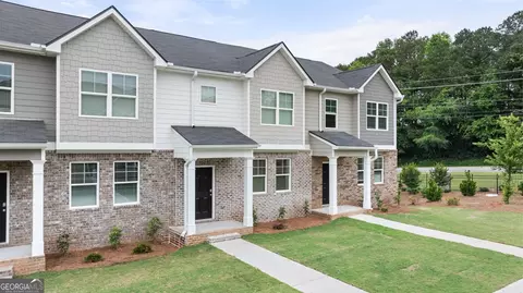 401 Elgin Dr, Lawrenceville, GA 30045