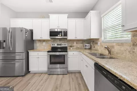 437 River Bluff Dr, Temple, GA 30179 photo 9