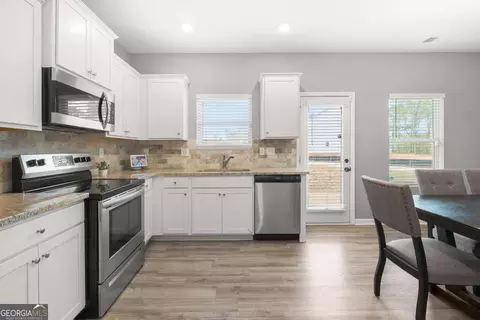 437 River Bluff Dr, Temple, GA 30179 photo 8