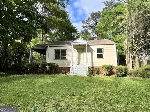 224 Memorial Dr, Barnesville, GA 30204 photo 2