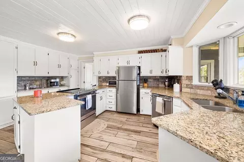828 Garner Rd, Cornelia, GA 30531 photo 13