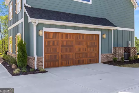 Exterior - 114 Planters Pointe Ct, Baldwin, GA 30511 photo 5 of 23