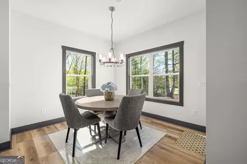 Dining - 114 Planters Pointe Ct, Baldwin, GA 30511 photo 4 of 4
