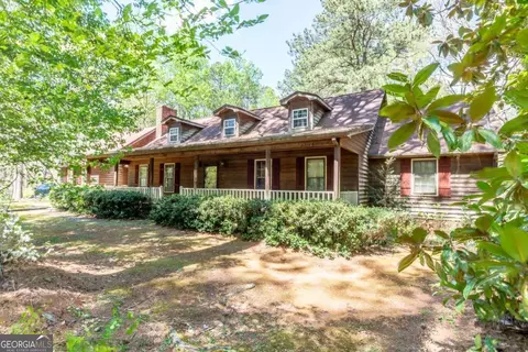 5499 Koweta Rd, Atlanta, GA 30349