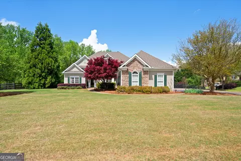 8665 Stone River Dr, Gainesville, GA 30506