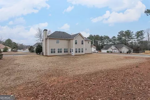 310 Creekside Cir, Hampton, GA 30228 photo 7