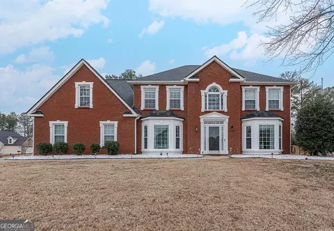 310 Creekside Cir, Hampton, GA 30228