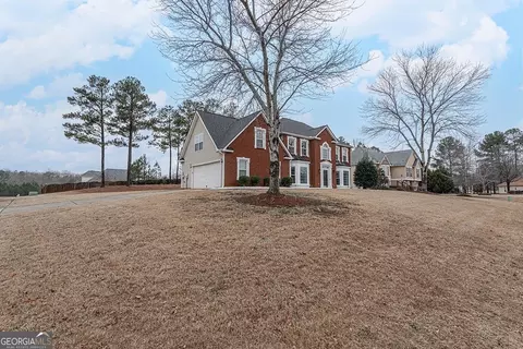 310 Creekside Cir, Hampton, GA 30228 photo 2